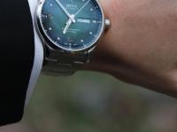 美度手表表针变色处理方法