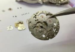 美度维修服务中心-更换配件
